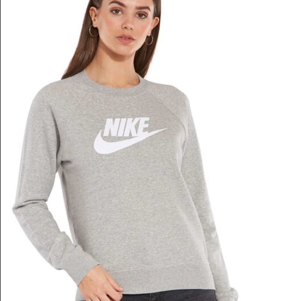 nike pullover